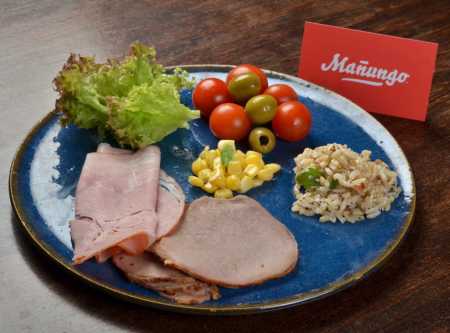 Buffet_frío_de_carnes_y_ensaladas_1